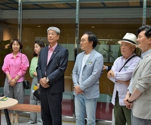 동신대학교 이경모카메라박물관  재개관
